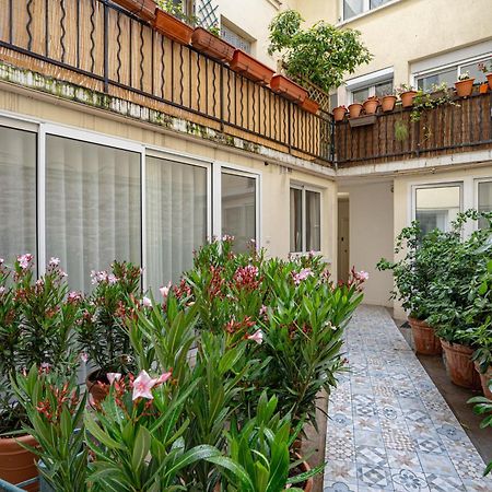 Pied A Terre Arts Et Metiers Apartment Paris Room photo